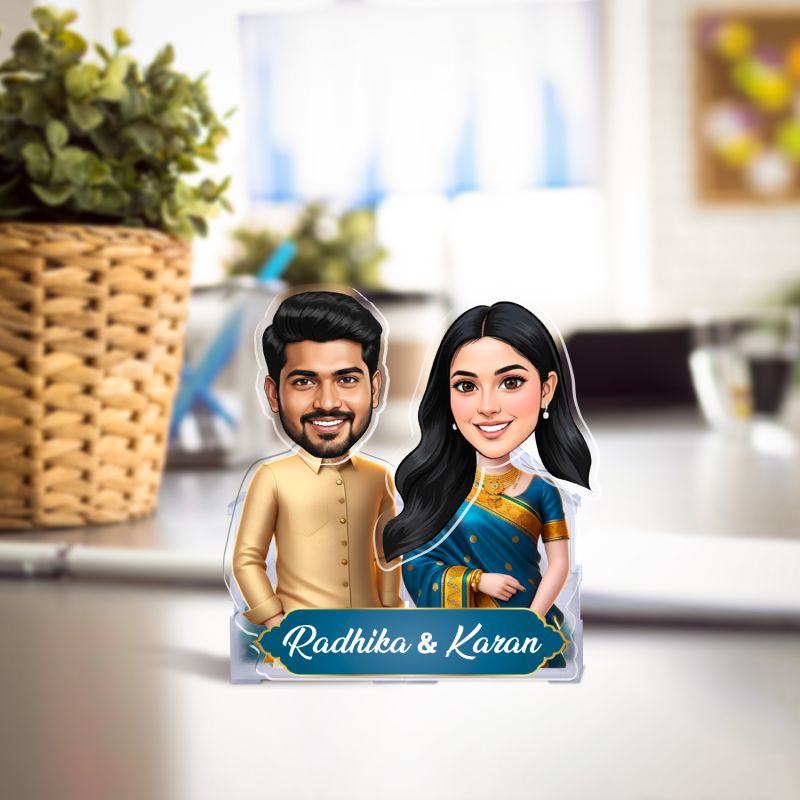 Personalized Couple Bobblehead Caricature Gift for Husband, Wife, Girlfriend, Boyfriend & Friends Solar Powered Moving Head Couple Gift for Birthday (Design 2)